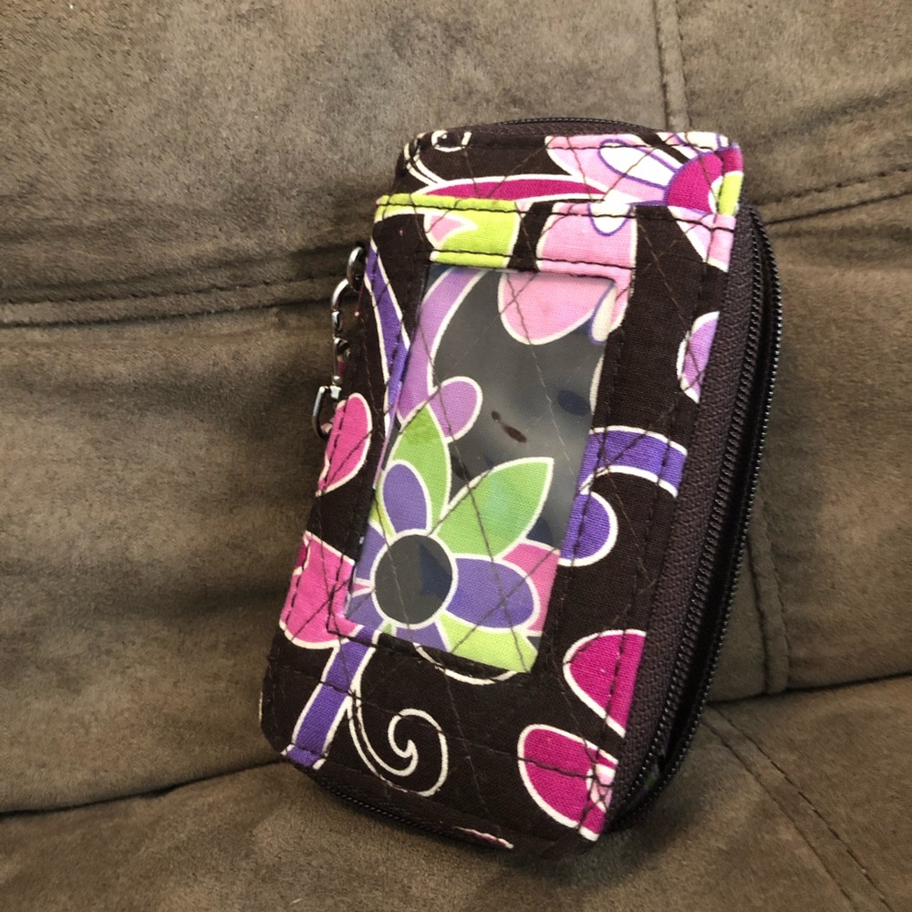 🤍🤍Vera Bradley Purple Punch All In One Wristlet - Picture 3 of 3